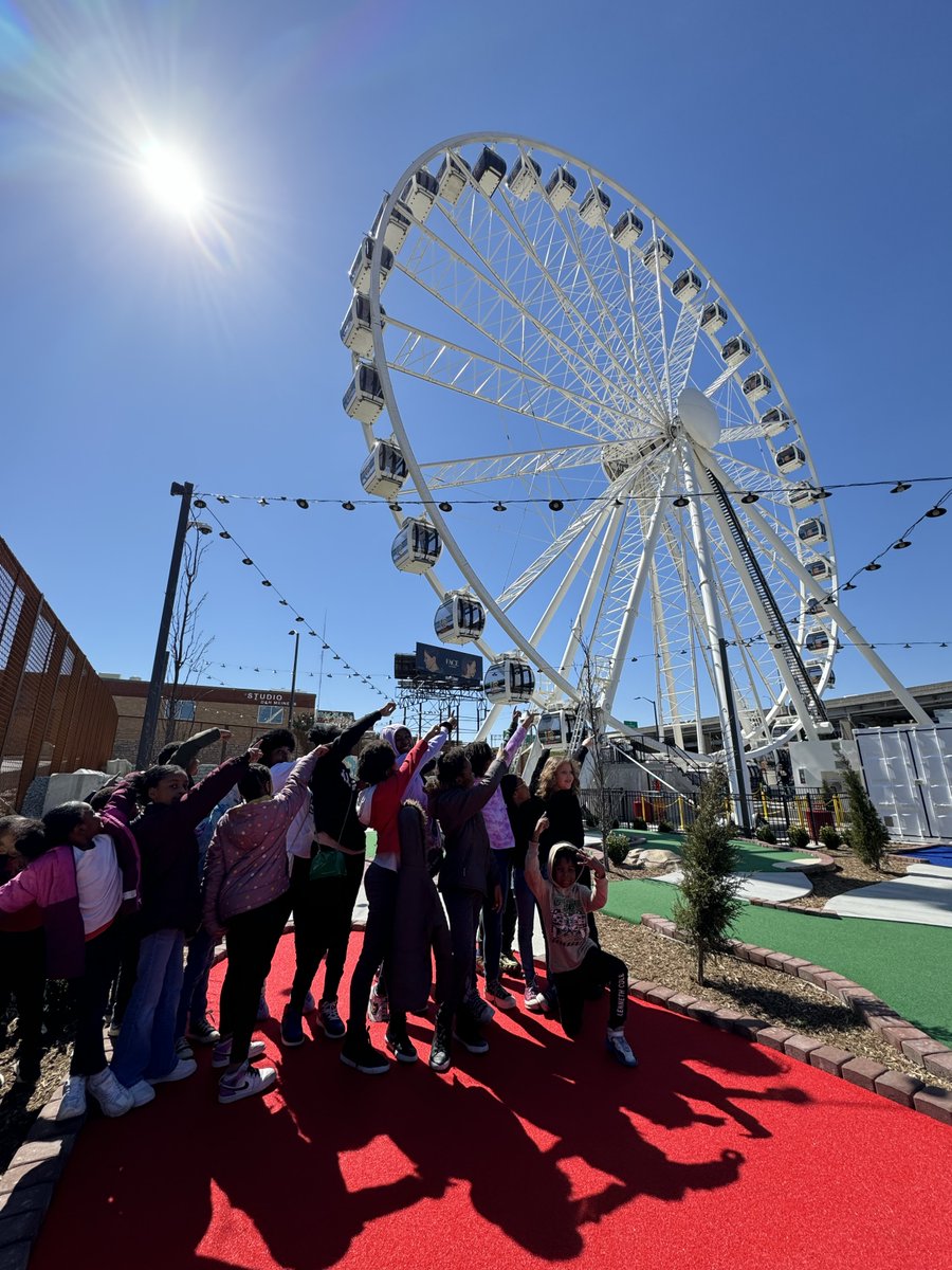 HelpKCKids's tweet photo. 🌸#SpringBreak is in full swing at the Clubs! This week our Thornberry kiddos had a blast exploring downtown KC & riding the #KCWheel at PennWayPoint. Seeing KC from the sky was a perspective-changer. 1 more week of fun to go - stay tuned for more! #helpkckids #GreatFutures https://t.co/D9EObLIjM3