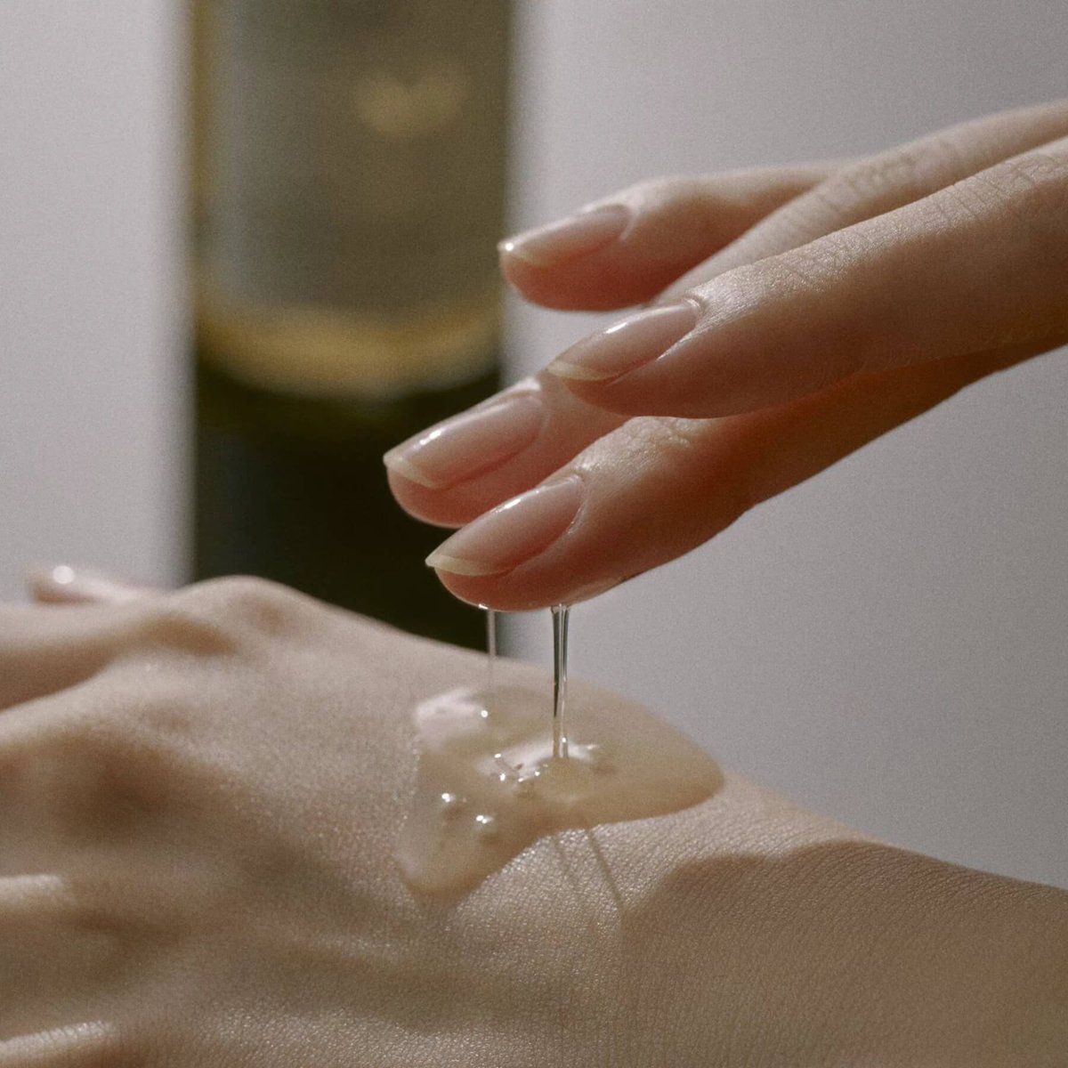 🌟✨ Skin Trends Report: Ins and Outs ✨🌟 Ready for the latest scoop on all things skin care? We've got you covered in our latest blog post. 
👉🏼 ow.ly/8j2Q50QQRc5

 #SkinTrends #GlowUp #SkincareBlog