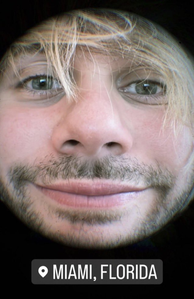 Michael IG hikayesinde paylaşım yaptı!