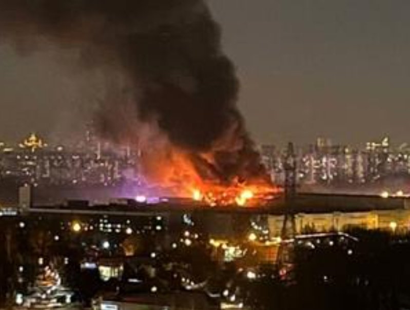 RudyFrassi's tweet image. Un antico adagio recita:&quot;chi la fa... l&apos;aspetti!!!&quot; #spiazemiafes