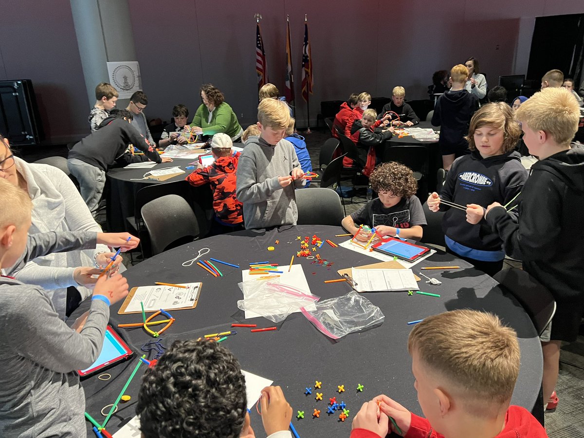 mrsemilybyers's tweet image. Today was the first ever AWS Exploration Day which was absolutely amazing. We are so, so thankful for the support from #AWSinCommunities to make it happen. Also BIG thanks to our @canaan_middle staff and parent chaperones ❤️ #ElevateAlder