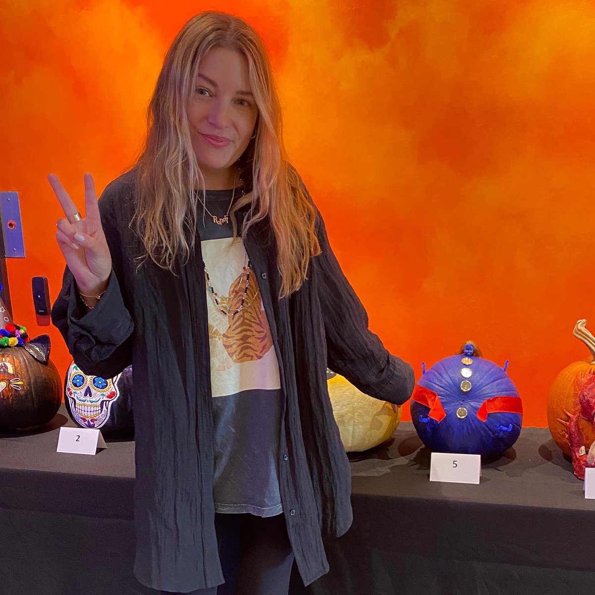 Randi Lawson tweet media