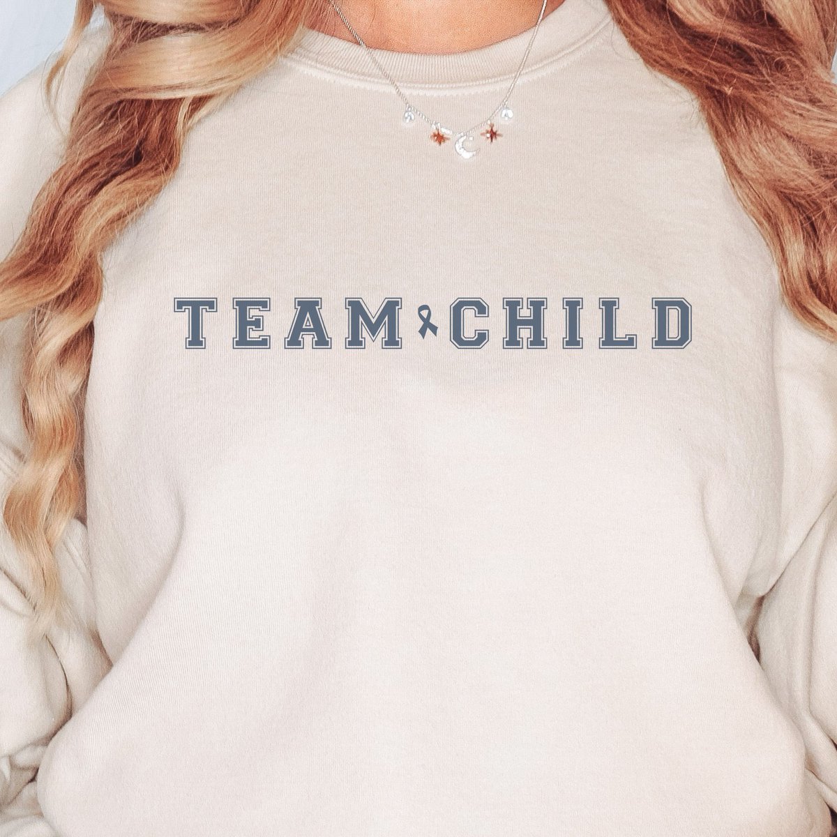 What team? Team Child 💙💙💙 #childabusepreventionmonth #childadvocacy #OOTD #teamchild worthyandwonderfulshop.com/products/team-…