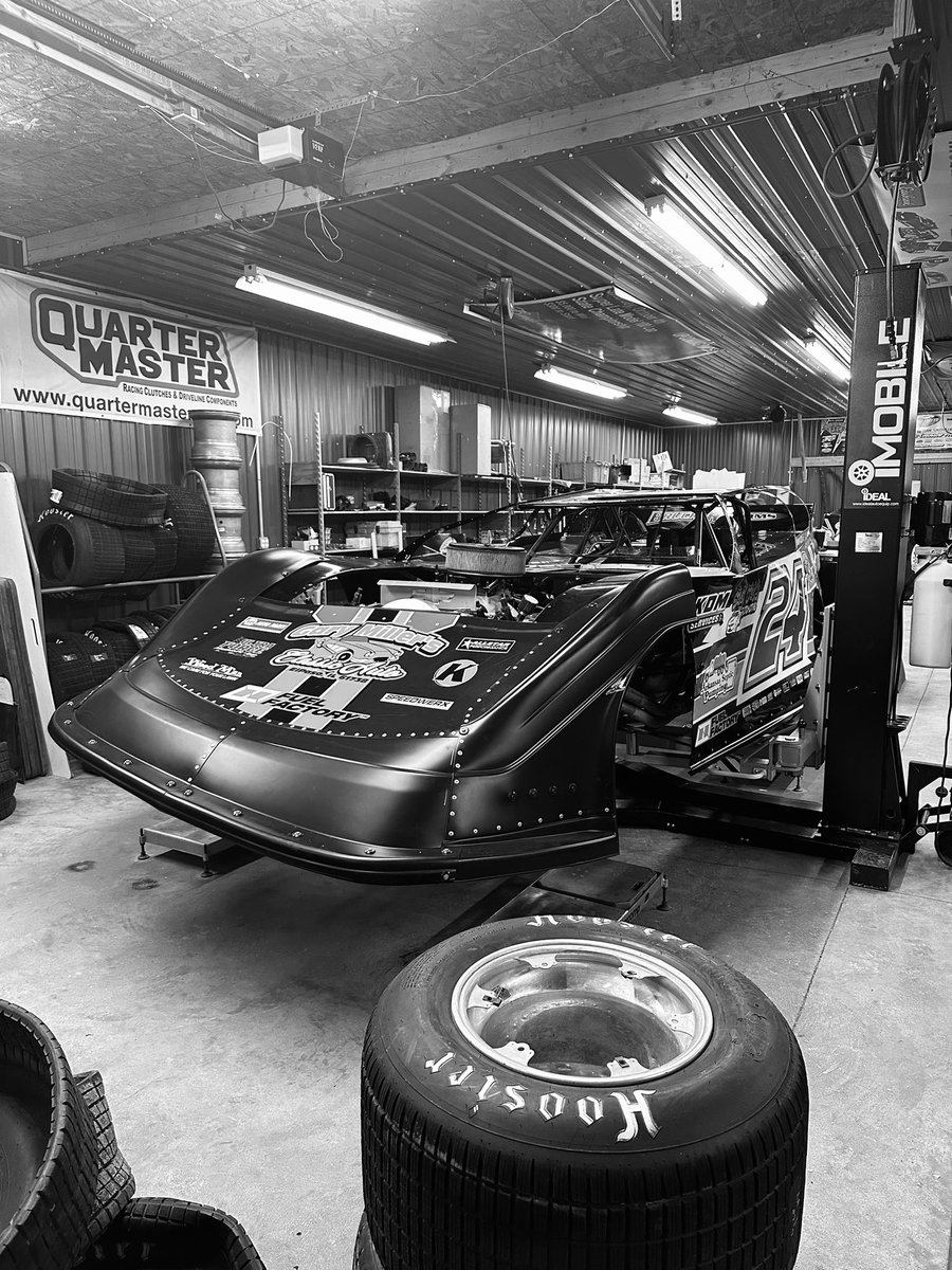 Ryan Unzicker Racing tweet media
