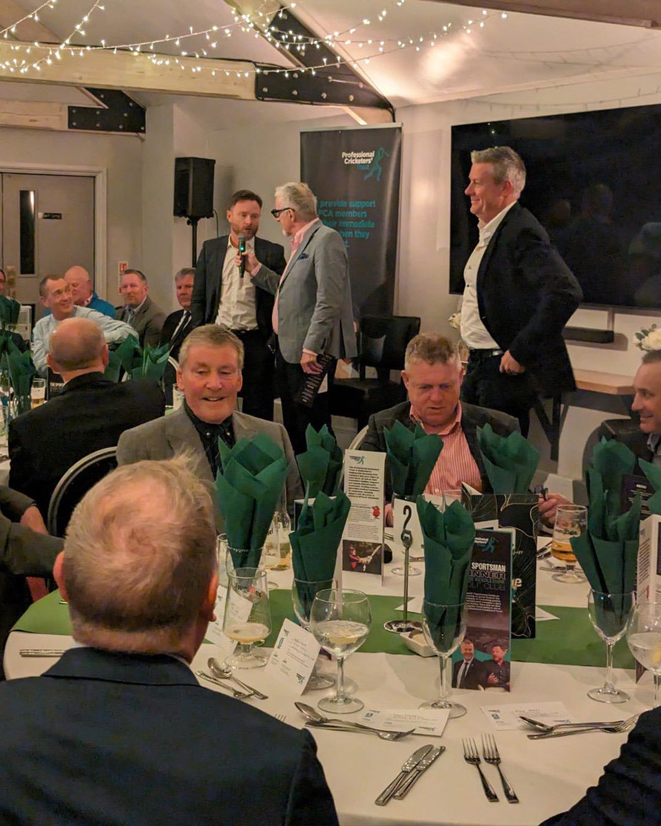 A lovely evening fundraising for the Trust thanks to former @Gloscricket bowler Martin Gerrard. Gerrard is captain of the @thekendleshire Golf Club and selected the Trust as his chosen charity to fundraise for this year 💚