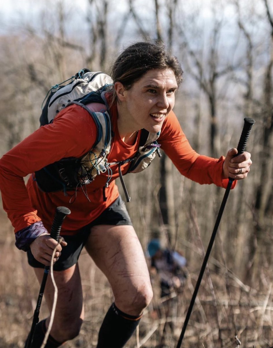 Something very special just happened at Frozen Head State Park in Tennessee. @JasminKParis just became the first woman ever to complete the #BarkleyMarathons. 🇬🇧 Incredible achievement. Congratulations Ihor Verys on winning the thing 🇺🇦 🇨🇦 #smalleuropeanwoman #BM100