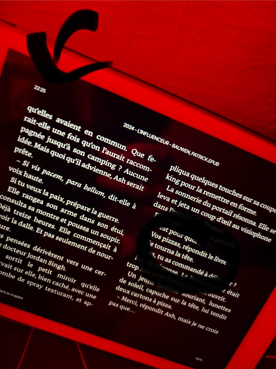 tutiflea's tweet image. Le destin quoi #pizzacat