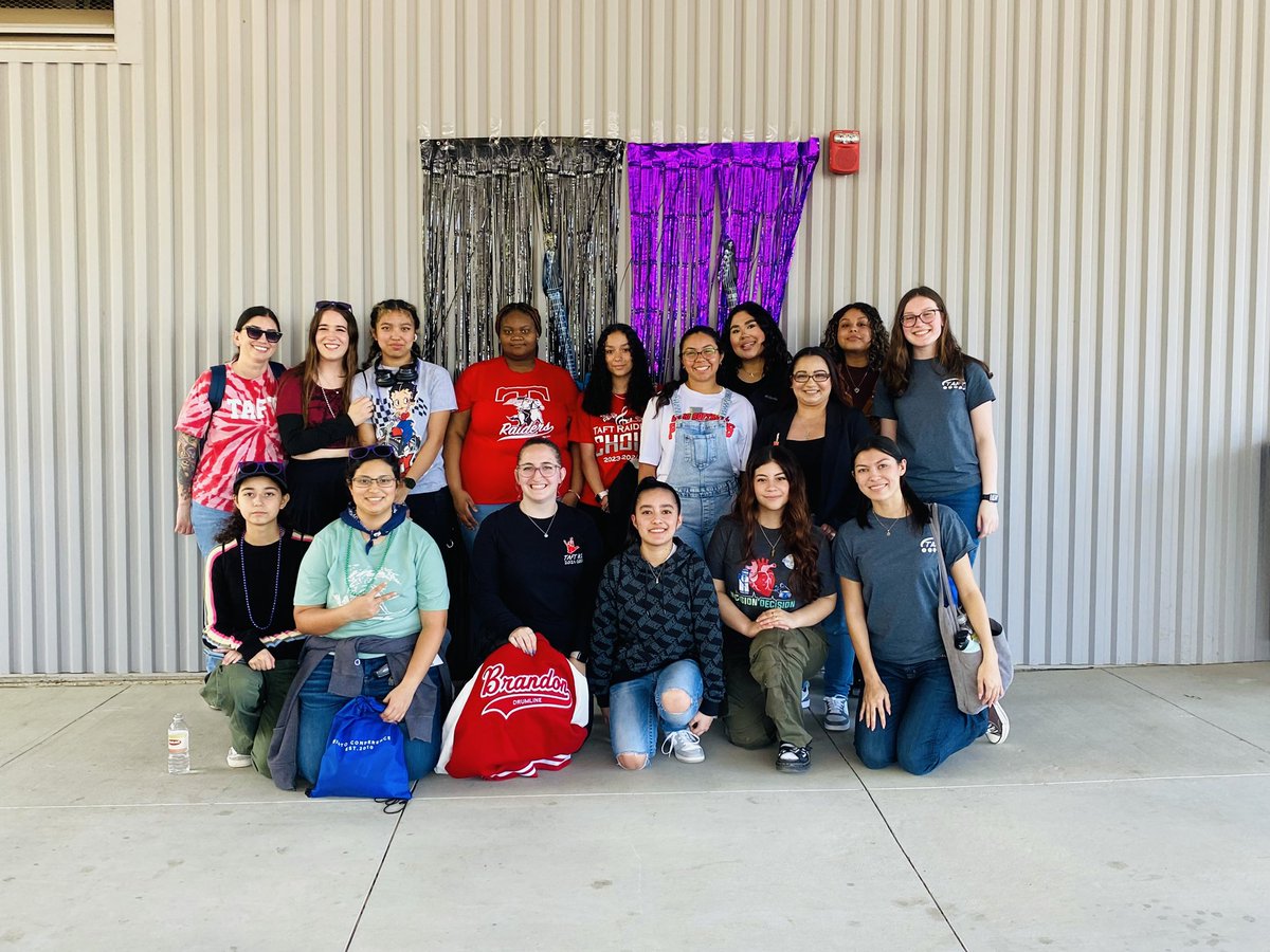 Taft Tool Box (@tafttoolbox) on Twitter photo Construction, Cyber and Robotics students attended SPC annual WINTO conference; where Mrs. Gleye was honored as a guest speaker. Celebrating women in non-traditional occupations! <a href="/NISDTaft/">Taft HS</a> <a href="/TaftCyber/">Taft Cyber</a> <a href="/TRoboraiders/">Taft Roboraiders</a> Construction, Cyber and Robotics students attended SPC annual WINTO conference; where Mrs. Gleye was honored as a guest speaker. Celebrating women in non-traditional occupations! <a href="/NISDTaft/">Taft HS</a> <a href="/TaftCyber/">Taft Cyber</a> <a href="/TRoboraiders/">Taft Roboraiders</a>