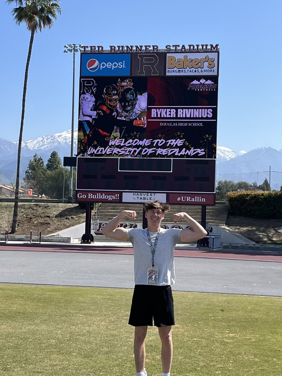 rykercrivinius's tweet photo. Official visit at University of Redlands. Thank you for an amazing tour of the school! Go Bulldogs🩶❤️@UR_CoachGood @UR_CoachMariani @Coach_Mays36 @CoachMoglich https://t.co/jjThIlsb3D