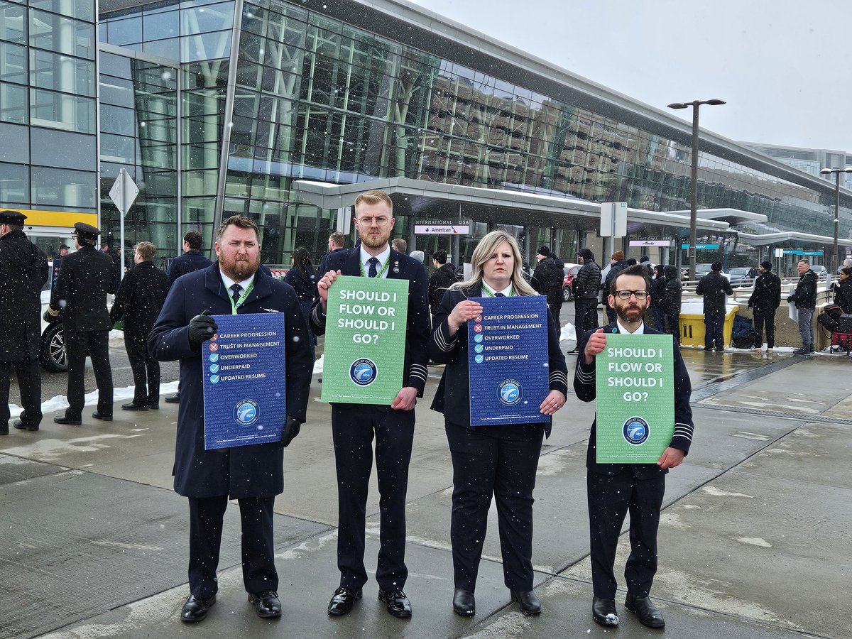 The WestJet Encore ALPA pilots held their first informational picket today. Learn more. alpa.org/news-and-event…