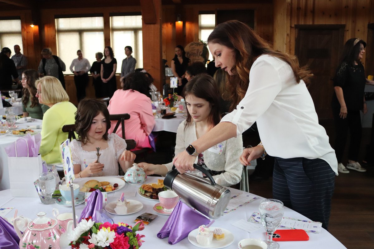 'Who inspires you?' ☕ Today, we were so excited to host the Unity Girls Empowerment Tea. More than 100 high school girls (and 2 exceptional young ladies from Cowden Elementary) were served tea by women leaders in our community. PHOTO GALLERY: ow.ly/YCJC50R077M