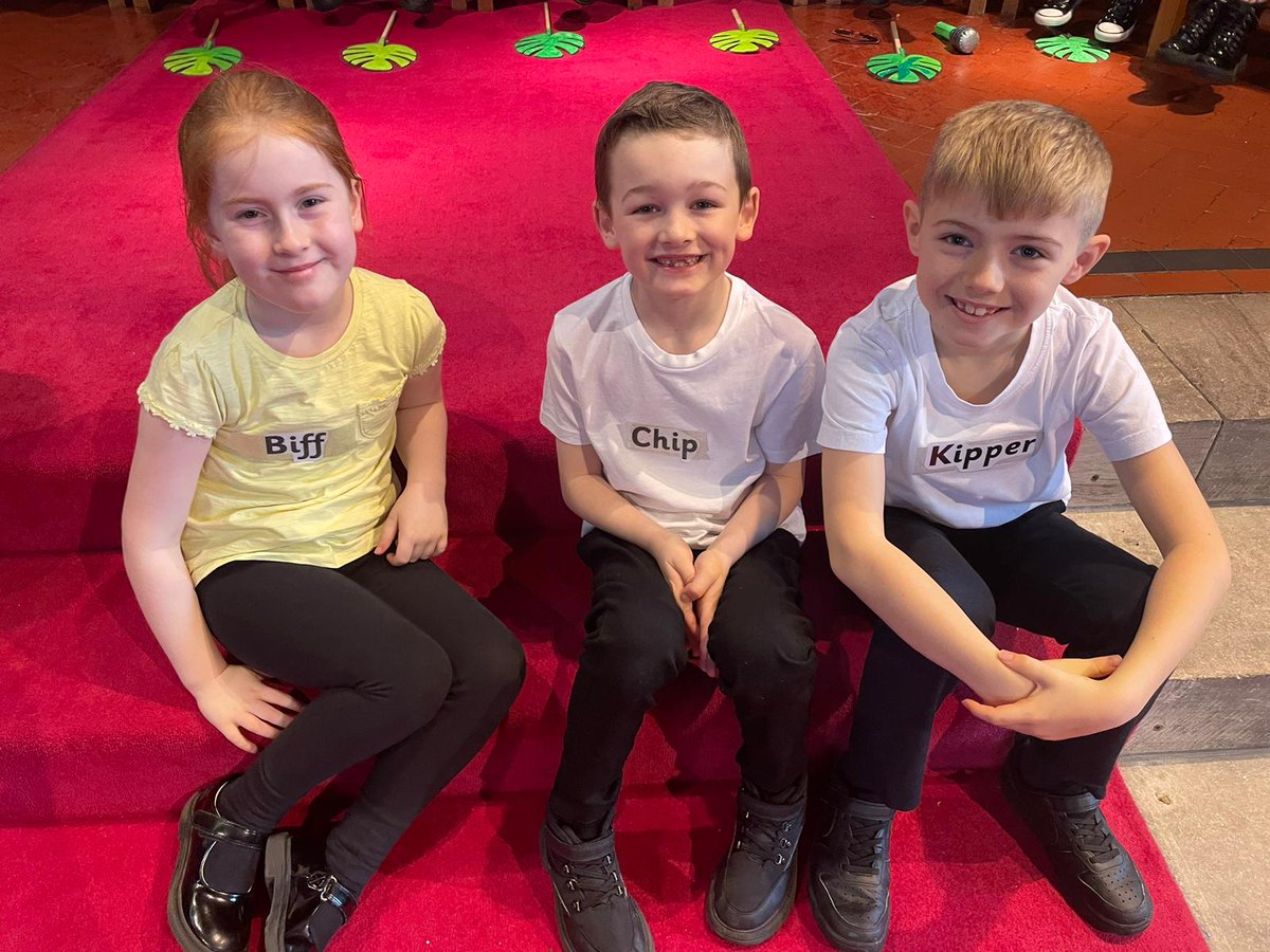 P4_3MorayPS's tweet image. A wonderful performance by our P3 pupils at the Easter Service this week, you made us all very proud. Thank you also to our wonderful P4 pupils for supporting &amp;amp; encouraging their peers throughout rehearsals &amp;amp; the final performance. 💕👍👏