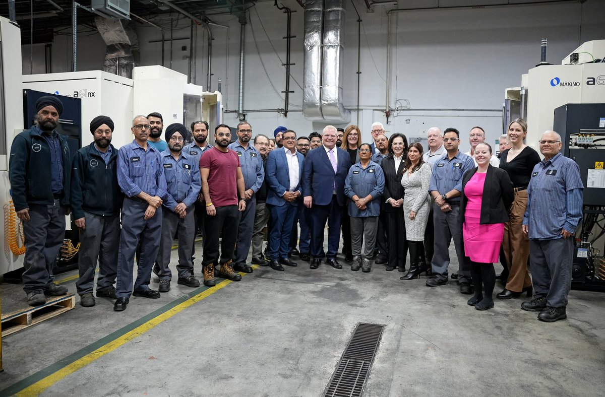 I’m always so happy to meet the people behind #OntarioMade products!

It was great to tour BSB Manufacturing today in Burlington and learn about their incredible machine manufacturing company.