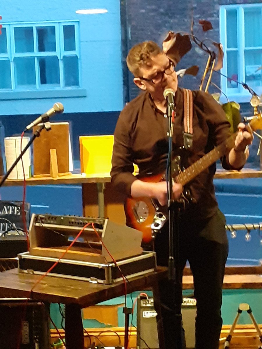 When you're sat within touching distance of the @the_vaselines who were ably supported by Charlie Thomas @ClaypathDeli this evening. Many thanks to @haplessmuseum for organizing tonight's gig. Marvellous scenes. Kurt Cobain wasn't wrong. What a band. What a lovely intimate gig.