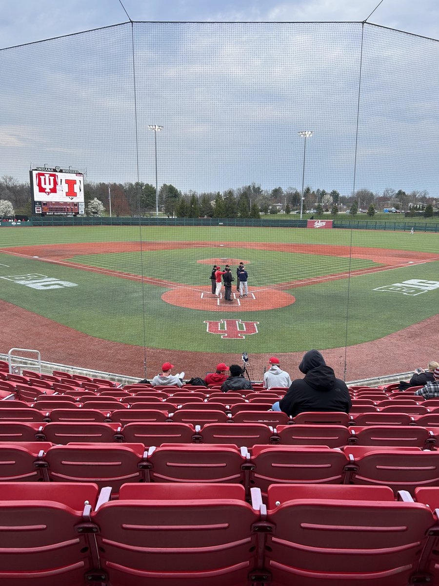 Big Ten play is underway for Indiana baseball tonight. Join @andrew_hillsman and me as they take on the Illini at 6 PM ET. iusportsmedia.mixlr.com/events/3275792