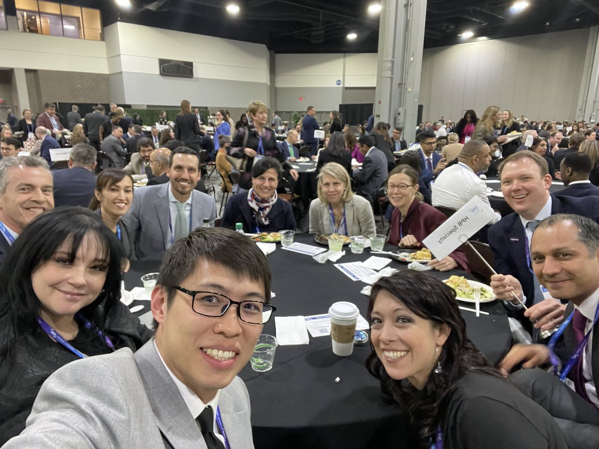 Look at all the institutions represented at this table! What a great idea #SSO2024 to have specialty lunch tables! Where was this idea when I was in high school??? #RebeccaWhite #NabilWasif @CFerroneMD @ZhiVenFongMD @PatricioPolanc0 @timnewhook19 @HalletJulie @MonicaDuaMD