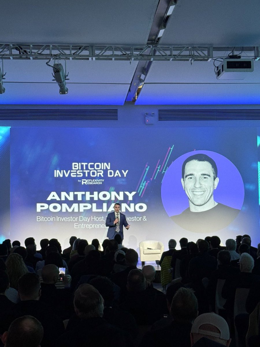 APompliano's tweet photo. The world’s largest gathering of institutional investors interested in bitcoin exceeded expectations.

Blown away by how many intelligent, hard working people are doing the research to get themselves educated.

Thank you all for coming. The future is very bright :) https://t.co/nw4cOxCdj3
