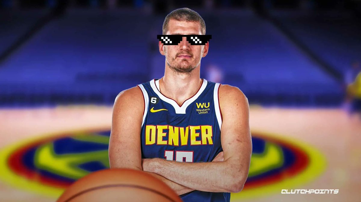 HILO de Nikola Jokic haciendo lo que se le cante en una cancha de básquet

👇👇👇