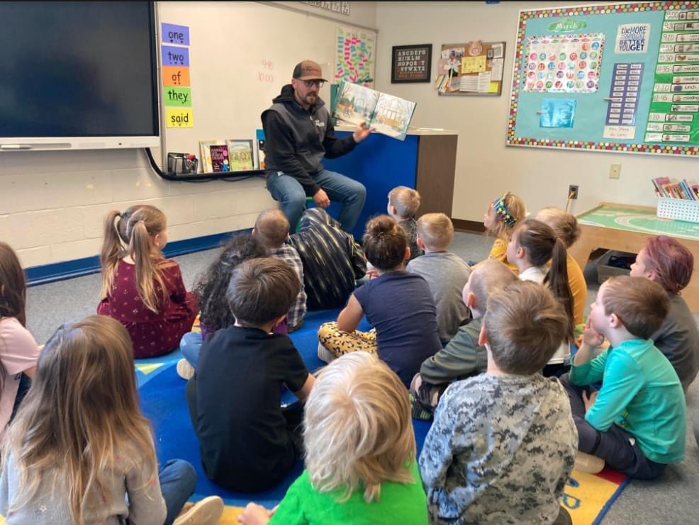 RockinghamCoop's tweet image. Some of our staff took time out of their work week to participate in #VAAgLiteracyWeek by reading Logan’s Greenhouse to elementary schools close to our locations! We were happy to hear about these students gardens that they raised at home and their favorite vegetables!