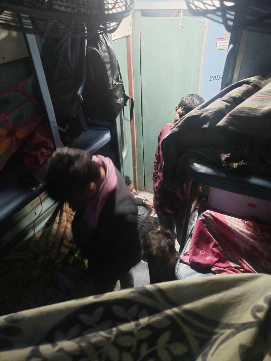 PNR 6730034490, S6 65 66 67 68 जिसमे बिना टिकट के लोग, सोए हुए महिला यात्री के सीट में बैठे  है
असुरक्षा एवं भय के माहौल में ट्रेन का सफर
कृपया तत्काल उचित कार्यवाही करने की कृपा करे
Mo 8982111929
<a href="/AshwiniVaishnaw/">Ashwini Vaishnaw</a>
<a href="/RailMinIndia/">Ministry of Railways</a>
<a href="/RPFCR/">Central Railway RPF</a>
<a href="/AppRailway/">IndianRailway</a>
<a href="/irctc/">irctc</a>
<a href="/narendramodi/">Narendra Modi</a>