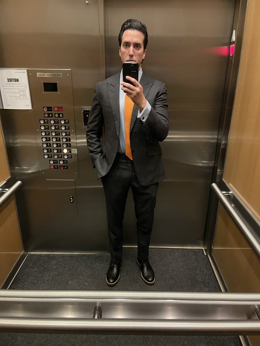 Kia Besharat tweet media