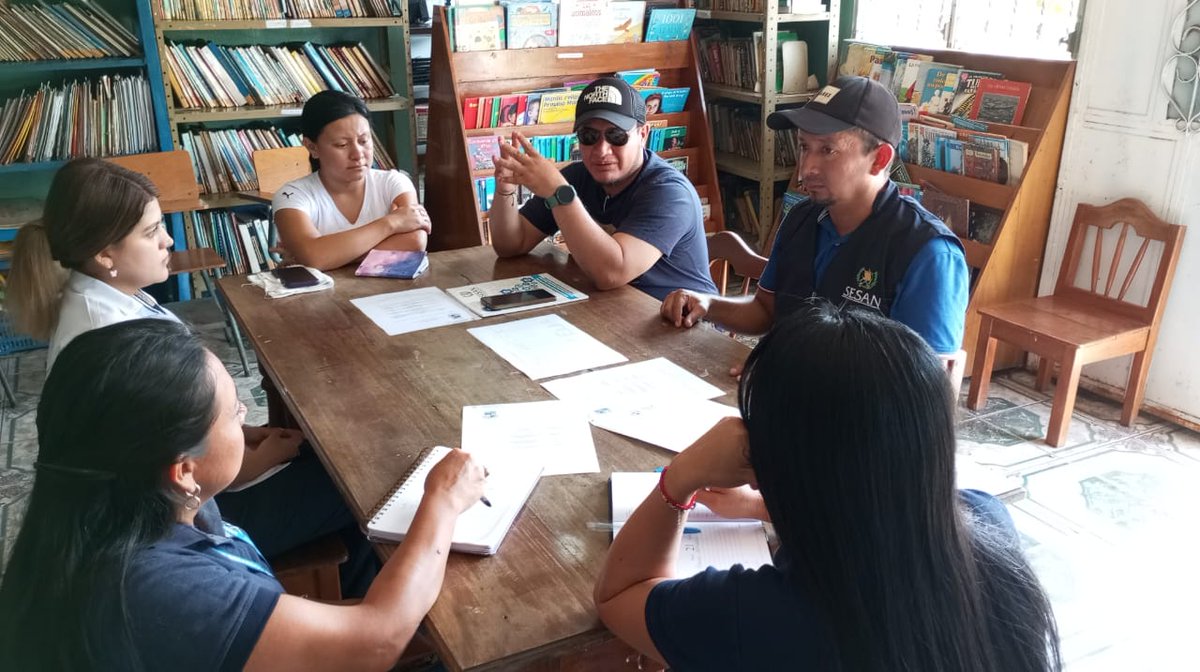 SESAN_Suchi's tweet photo. #COMUSAN del municipio de Rio Bravo, socializaron la Guía para la Gestión de Asistencia Alimentaria, Protocolo de Actuación Conjunta y priorización de Comunidades para el proceso de Categorización. https://t.co/HRmj1bJPiv