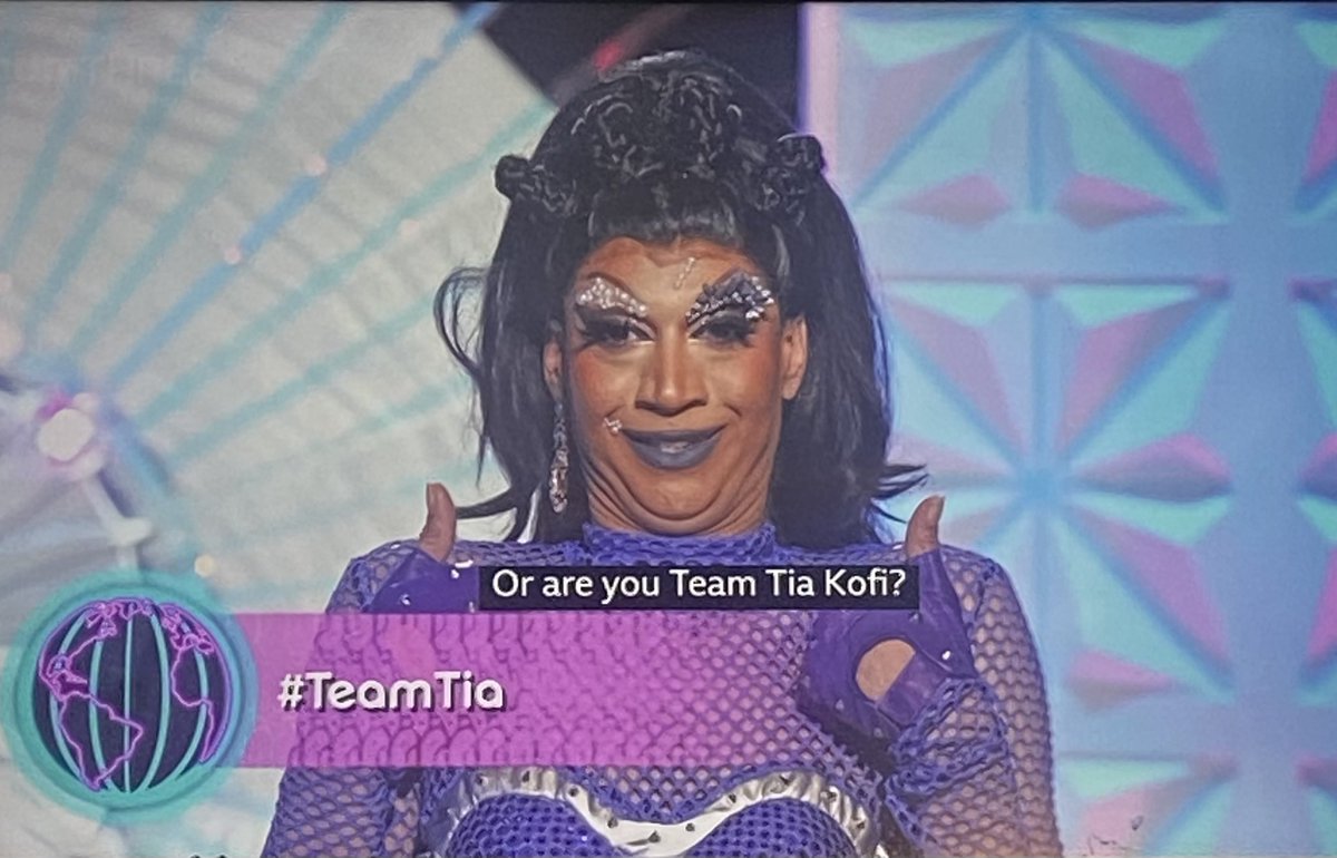 #TeamTia ALL THE WAY! 

#dragraceuk #DragRaceUkVsTheWorld @bbcthree @WorldOfWonder