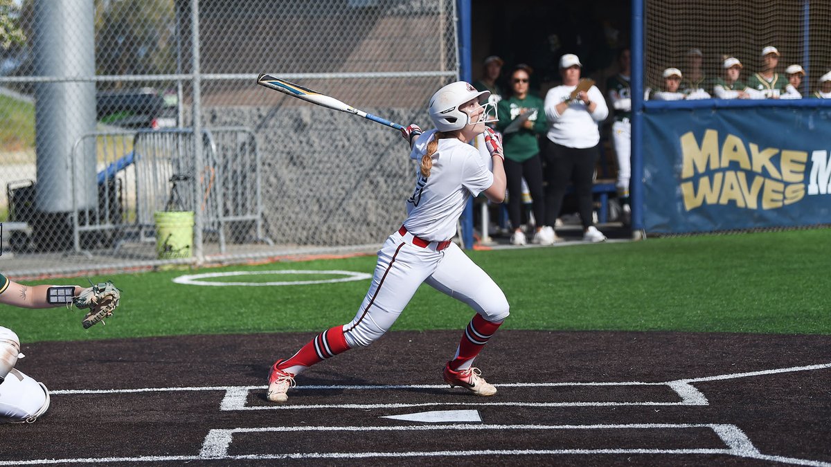 Northwest Nazarene softball took game one of the day with a 2-1 walk-off win over Concordia and won game two of the day with a 1-0 victory over Cal State Monterey Bay.
 
The Nighthawks are now 20-5 overall and 6-2 in the GNAC.

nnusports.com/news/2024/3/22…