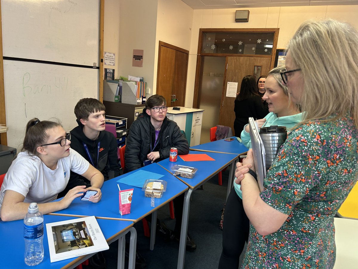 SFADRoutesYP's tweet photo. Just back from an amazing week in Northeast Aberdeenshire. Our Routes young people were flummoxed by some of the Doric but had such a warm welcome by everyone we met #thankyou #fitlike ๐ค https://t.co/zFwDCKBa0x