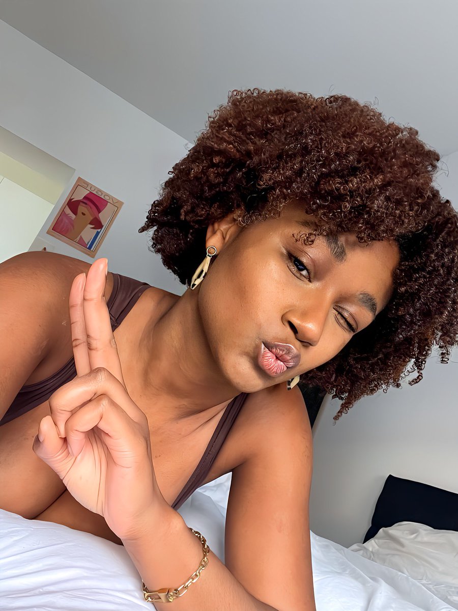abimalx's tweet photo. @ugcharry I’m interested if the products work with Afro hair!
https://t.co/WPMa1dYXty https://t.co/KsKUzLttFN