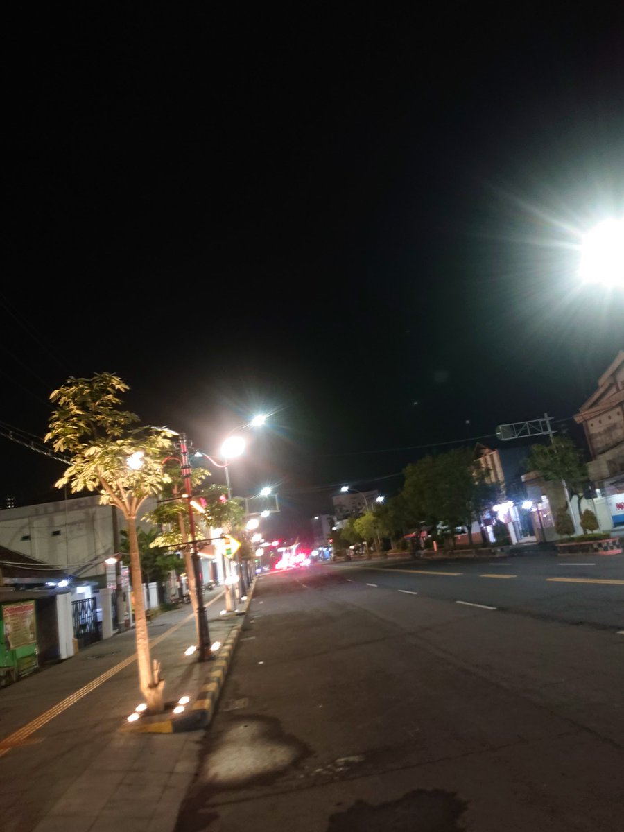 komontomol's tweet photo. Kartonyono medot janji https://t.co/3btcCDMv5d