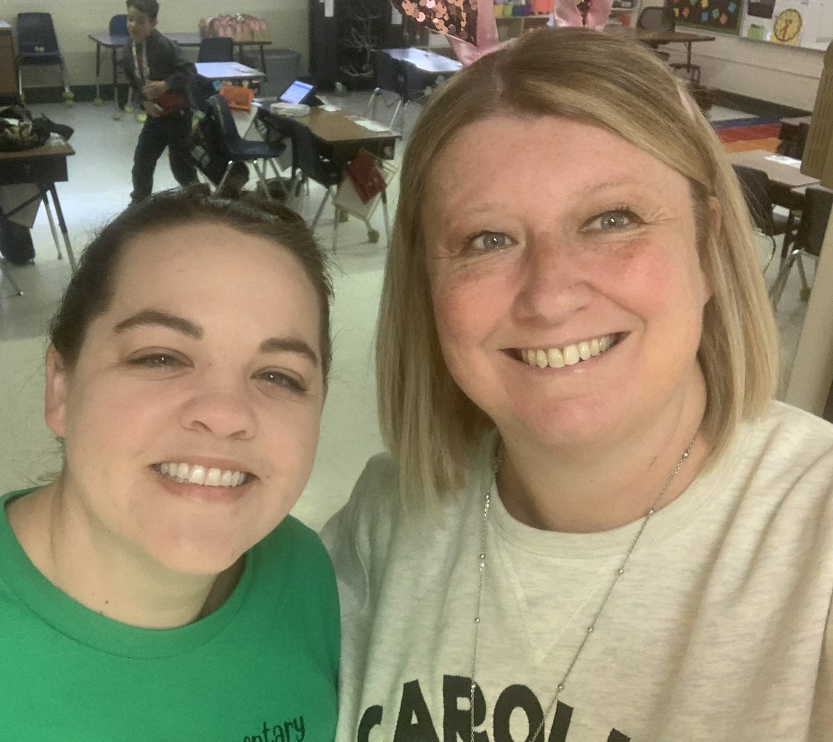 Emma Linn tweet media