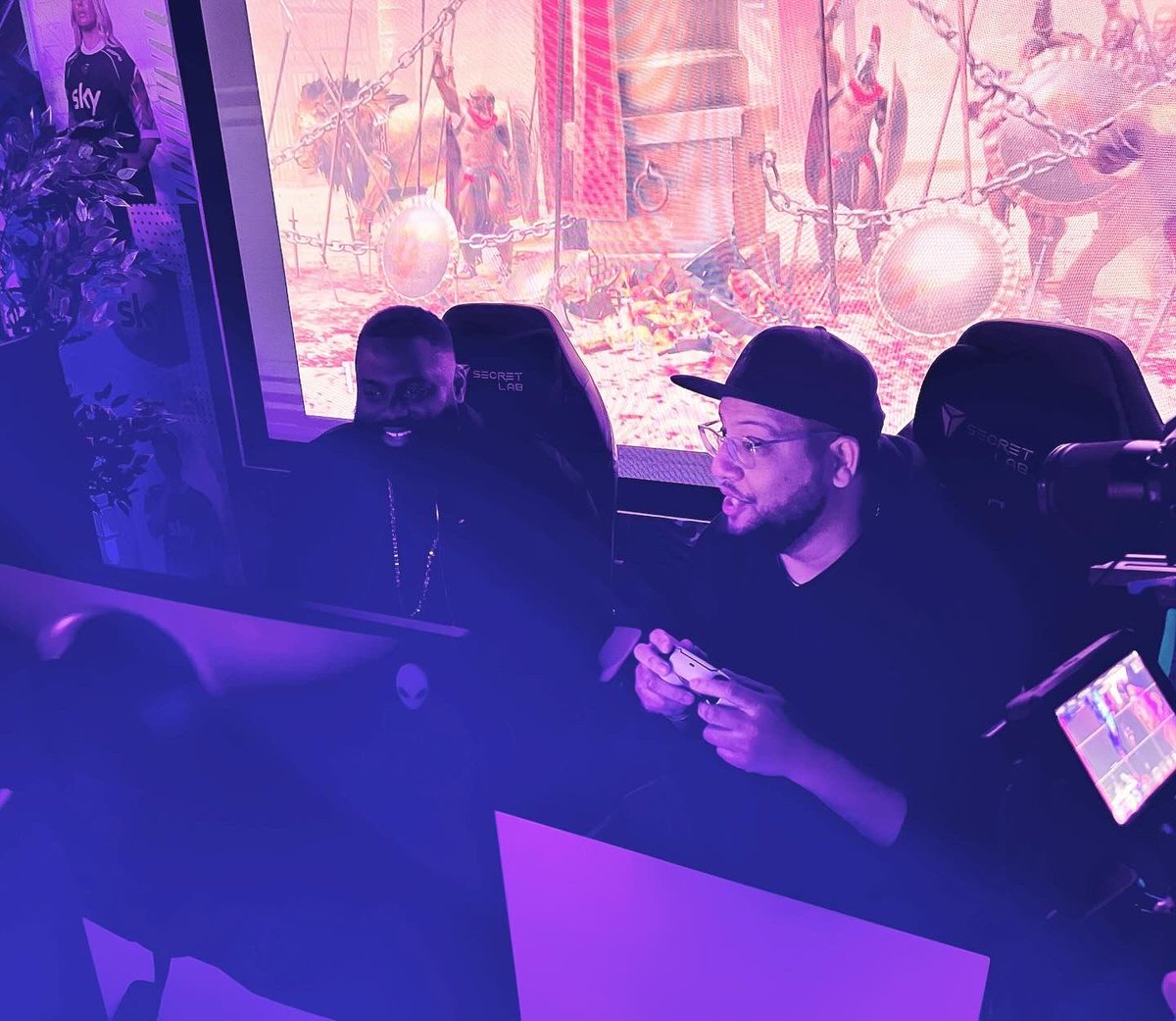 Shout out to my brother @kingpmoney for bringing me along to the @guildesports X @kungfupanda @universalpicturesuk event and being me in the Dragon Warrior Cup! Such a great night!