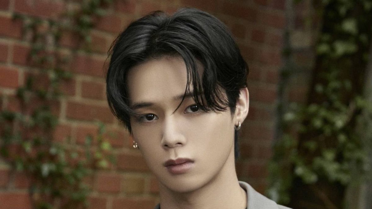 TOP100KPOP's tweet photo. #andTEAM - Most Beautiful &amp; Handsome Faces in K-POP

#19 K
#40 HARUA
#46 NICHOLAS
#72 MAKI 

🔗 VOTE: https://t.co/cOkbNgpF3S https://t.co/wSPrv0EjWw