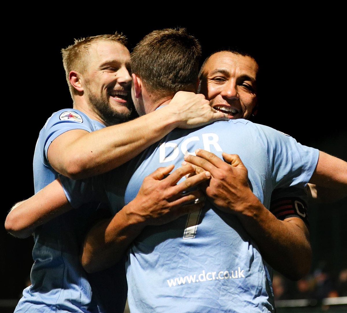 Non League Day tomorrow! Go support your local Team ♥️

@nonleaguedayuk 

#Photography #Photographer  #football #soccer #footballedits #footballgame #sportsphotography #Nonleague  #footballphoto #footballphotography #footballphotographer