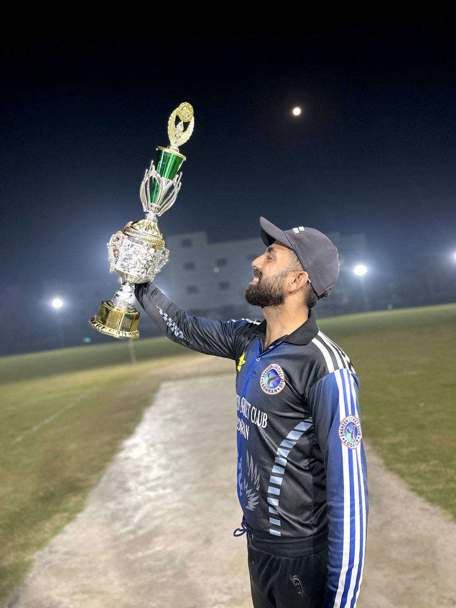 asimpathan_'s tweet photo. All glory to the Allah subhan watallah ✨💫 ... Alhumdulillah champions 🏆 of SIMDC Ramzan cricket 🏏  cup'24. We defend our title successfully 💯📢 https://t.co/uZI1R2SW9U