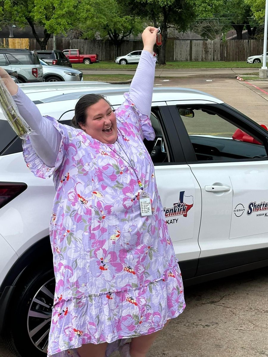 Our sweet & most deserving teacher, Ms. Cessna, won a brand new car from Shottenkirk Nissan Katy! Proof that blessings come to those who serve humbly & wholeheartedly! 😊👏🏼❤️ It’s always a GREAT DAY TO BE A GATOR! 🐊 But today was extra sweet! @katyisd #katyisd #TEACHers