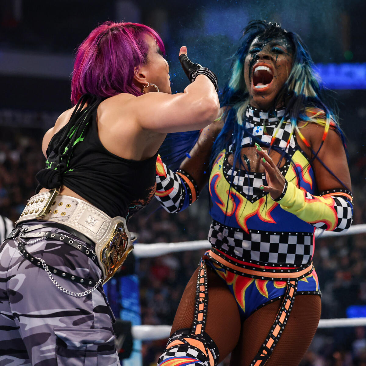 _Infinityspot_'s tweet photo. @WWEAsuka 😍
#AsukaMistedYou #misted #Asuka https://t.co/lyHmg2TzFD