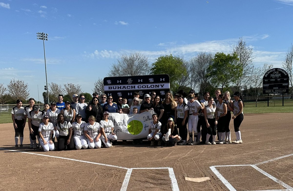 What a memorable day for the Buhach Colony softball program as we recognized Bob E. Dallas and family for their dedication and support to the softball facility. We are proud to have Bob E. Dallas’ name on the scoreboard! 🥎⚡️👏🏽 #buhachpride