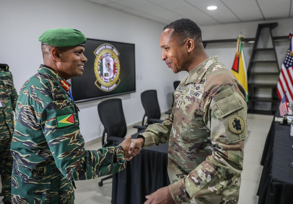 Senior #Army leaders from 18 western hemisphere nations gathered in Mexico City for the 36th Cycle of the Conference of American Armies (CAA). The CAA is an excellent multilateral forum for our armies to work together to reinforce strong partnerships. army.mil/article/274649…