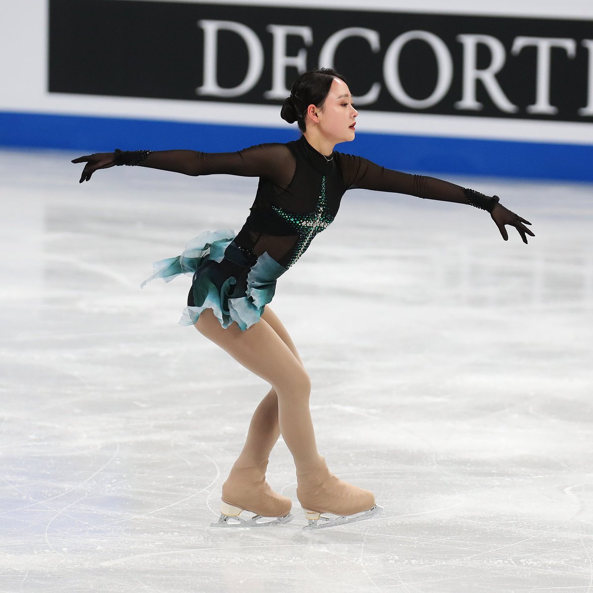 2024 #WorldFigure Women Medallists: 🥇Kaori Sakamoto 🇯🇵 🥈Isabeau Levito 🇺🇸 🥉Chaeyeon Kim 🇰🇷 #FigureSkating #フィギュアスケート