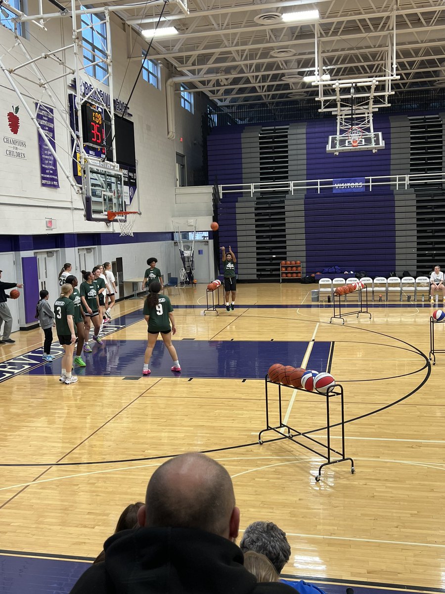 @LillianaP_ and @1ijones representing the Central girls in the All-Star game! #downtownproud