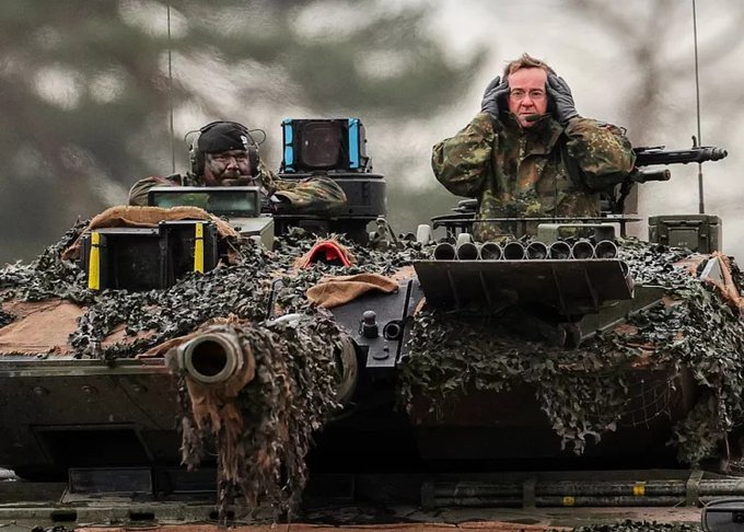 #Internacionales | Rusia, «en estado de guerra» por implicación de Occidente. 
#DLP #Rusia #Guerra 
⬇️ 
lc.cx/d_Zk9u