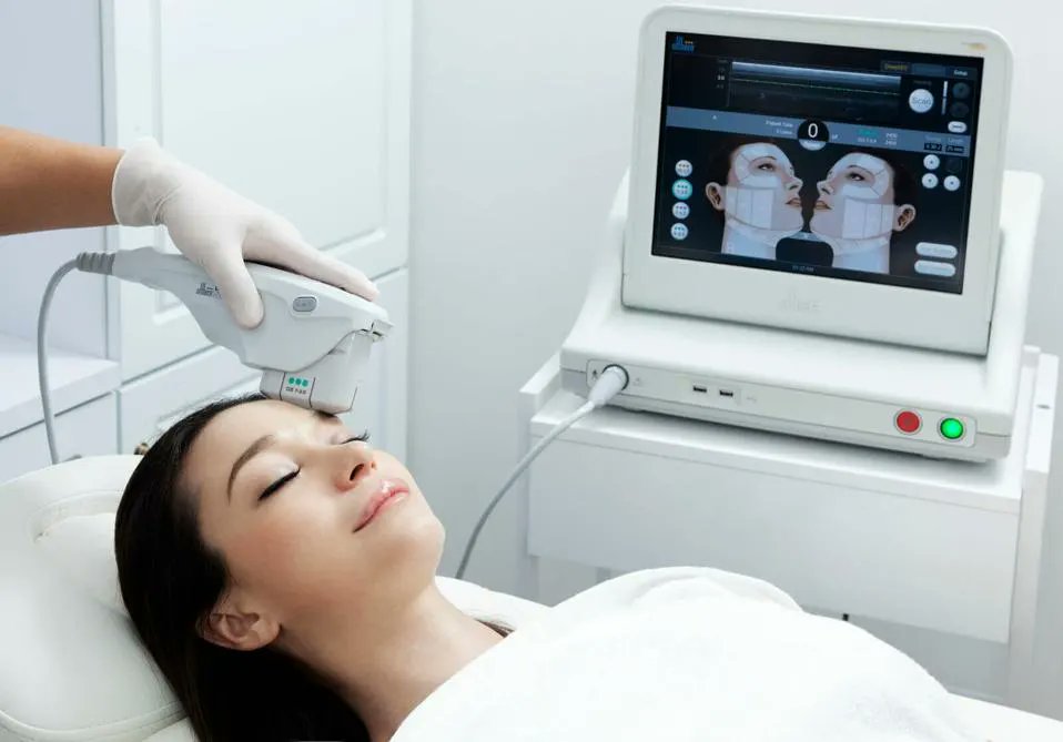 Ultherapy helps defy gravity with no downtime, only natural looking results! Experience what is recognized as the Gold Standard in nonsurgical skin lifting and tightening, with just one treatment.