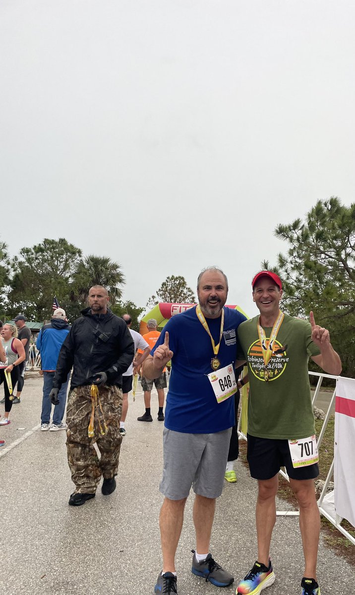 Great time in tough racing conditions at Robinson Preserve 5k. Enjoyed seeing @JoeGruters! But, don’t the picture fool you. FL House wins again! 🇺🇸