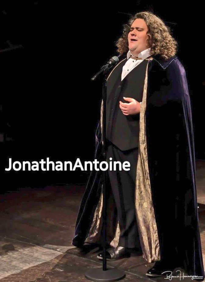 ❤️ 💫 🧡 🌸 🤎 🌹💜 🌤 JONATHAN ANTOINE Charismatic #Classical #Tenor 'DeinIstMeinGanzesHerz' 'LIEDER' 4Trackep-mp3 Jon'sWebsite 👉bit.ly/3G4I8gR Suscribe youtube.com/@JonathanAntoi… ... #FBFriday #ClassicalMusic #WeekendVibes #Belgium Nov2022🥰👇
