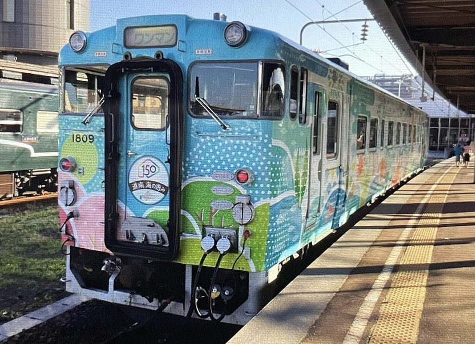 キハ40 1809 製造年:1981年(昭和56年) 製造:富士重工業 種車:キハ40