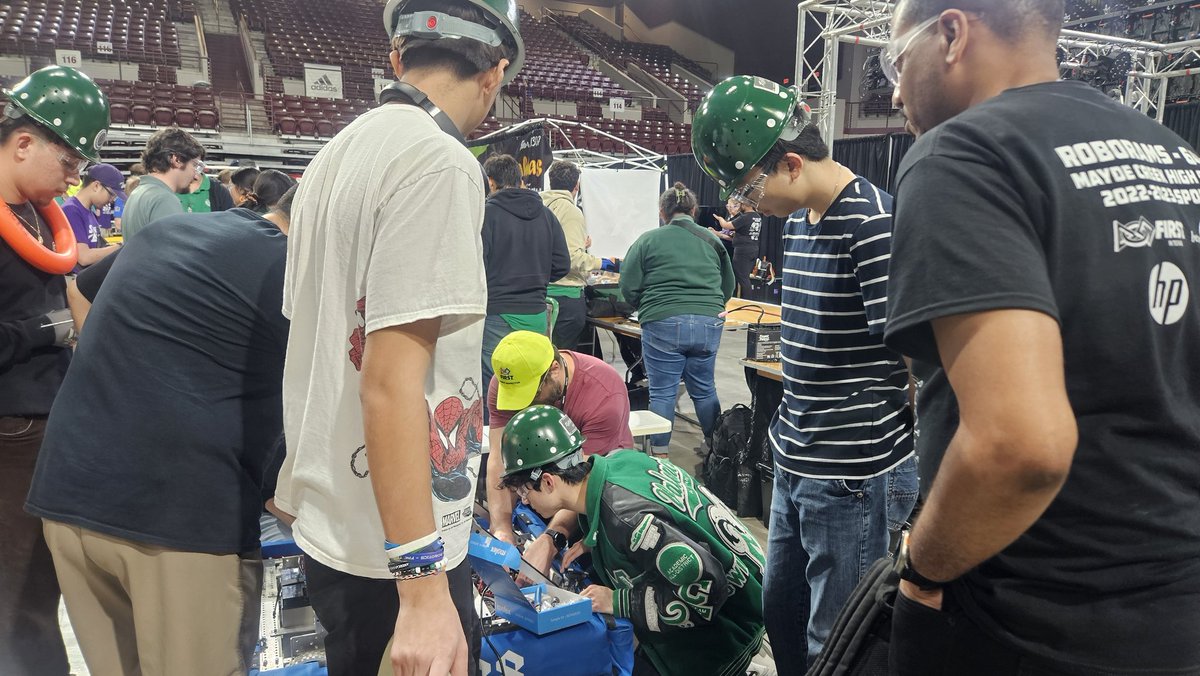 The robot is checked in and passed inspection! The team is ready to show off Wimby! @MCHS_Rams @FIRSTinTexas @katyisd @KatyShawCenter @misterdouble_u @LHerring_MCHS @MaydeYearbook