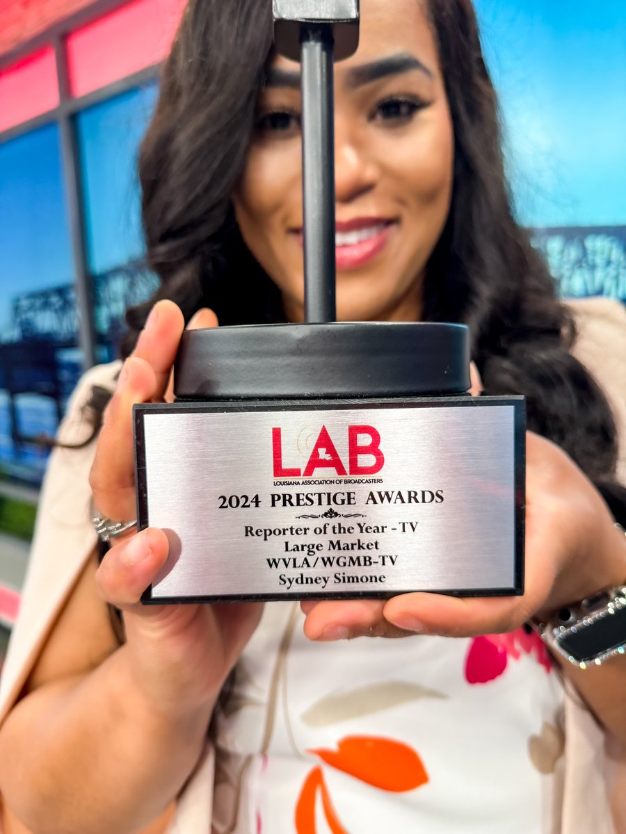 SydneySimone1's tweet image. I'm an award-winning journalist!

I won "Reporter of the Year" for large TV market in Louisiana. Thank you LAB.

I'm filled with many emotions. Most of all, I'm feeling blessed &amp;amp; highly favored! My FIRST award as a professional. Thank you God! The work doesn't stop here. 🙏🏽😭💜