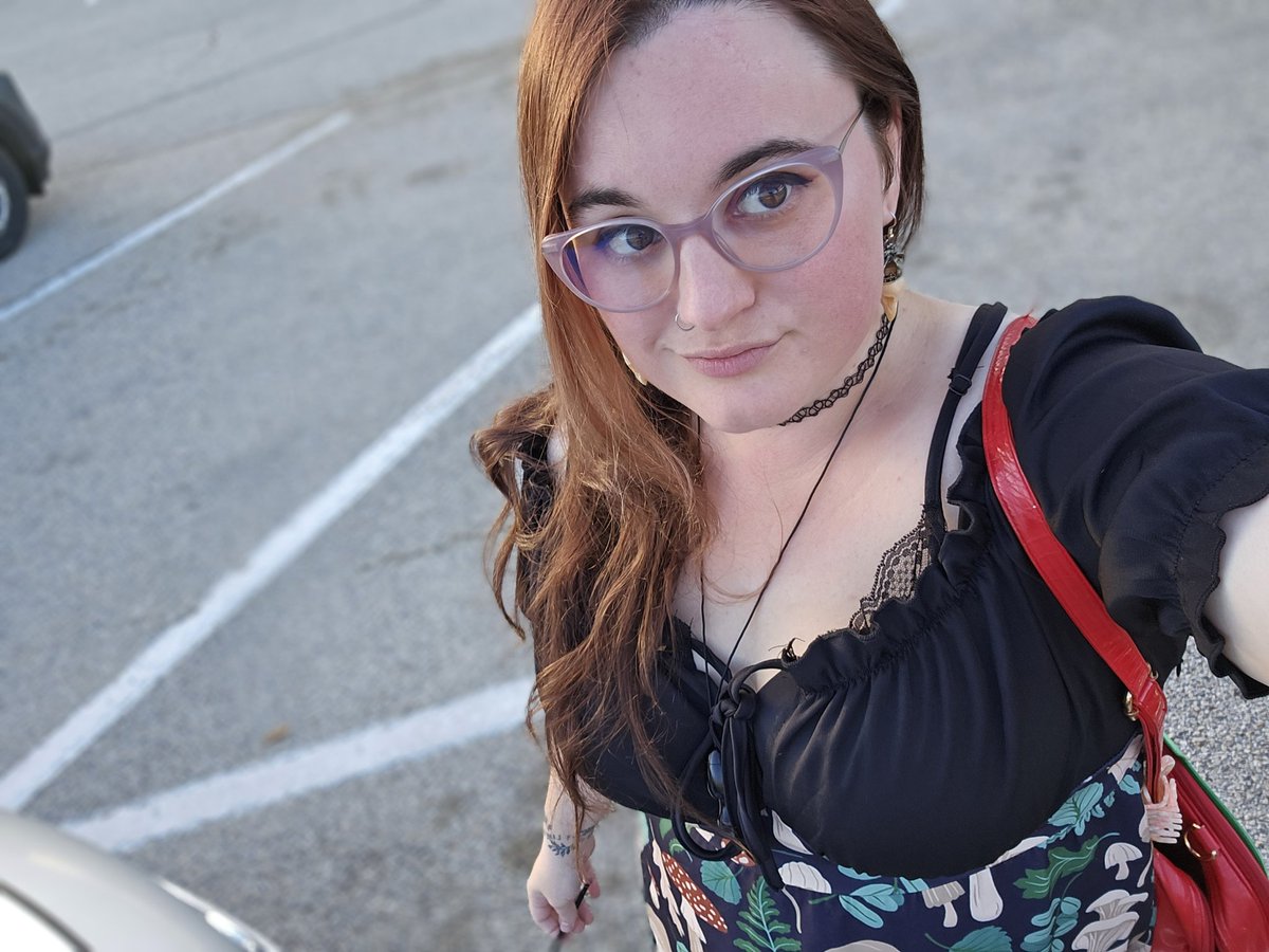 AltTabGamerGirl's tweet photo. Pov your tall and we're going on a cute lil date.
#egirl #softalt #ghostpepper95 https://t.co/OS3Zly4GqH